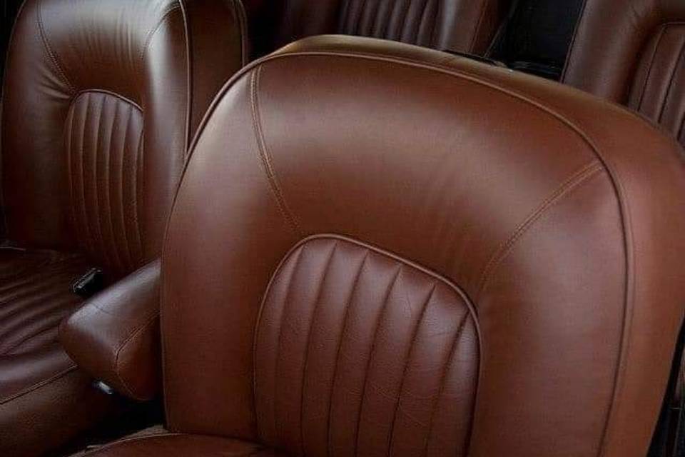 Interior Rover p5