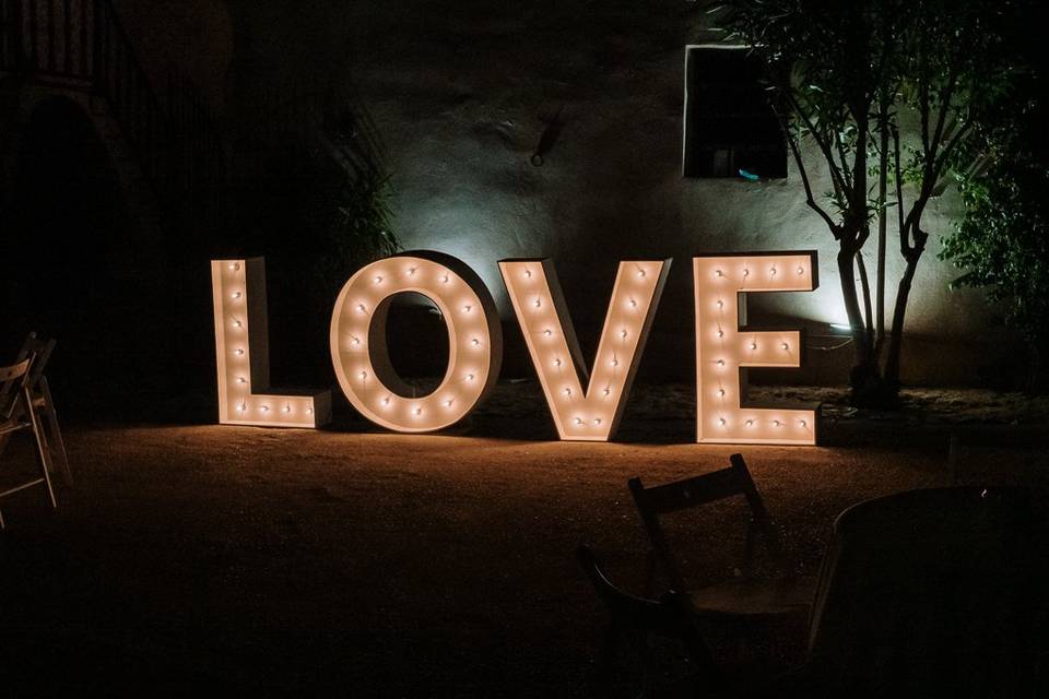 Love Bodas