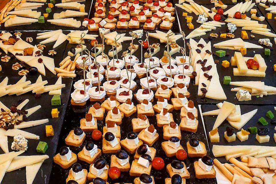 Canapes de quesos