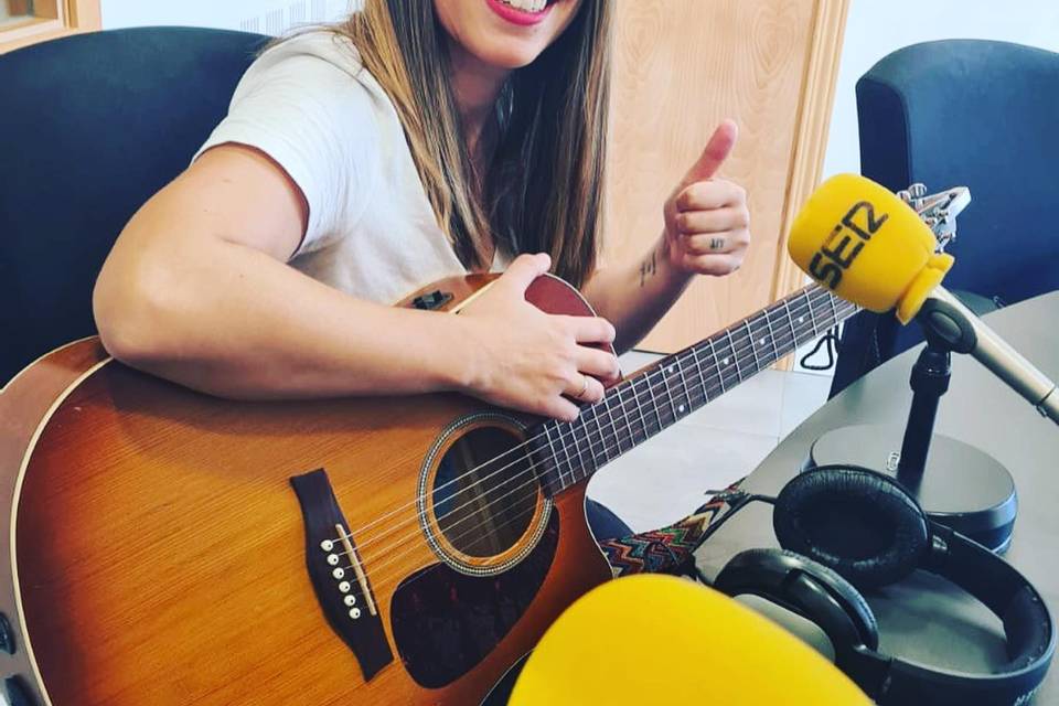 En la radio