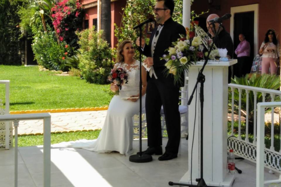 Microfonía ceremonia civil