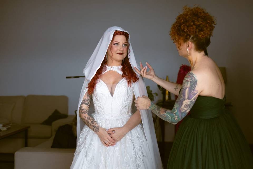 Vestido en gasa y texturas