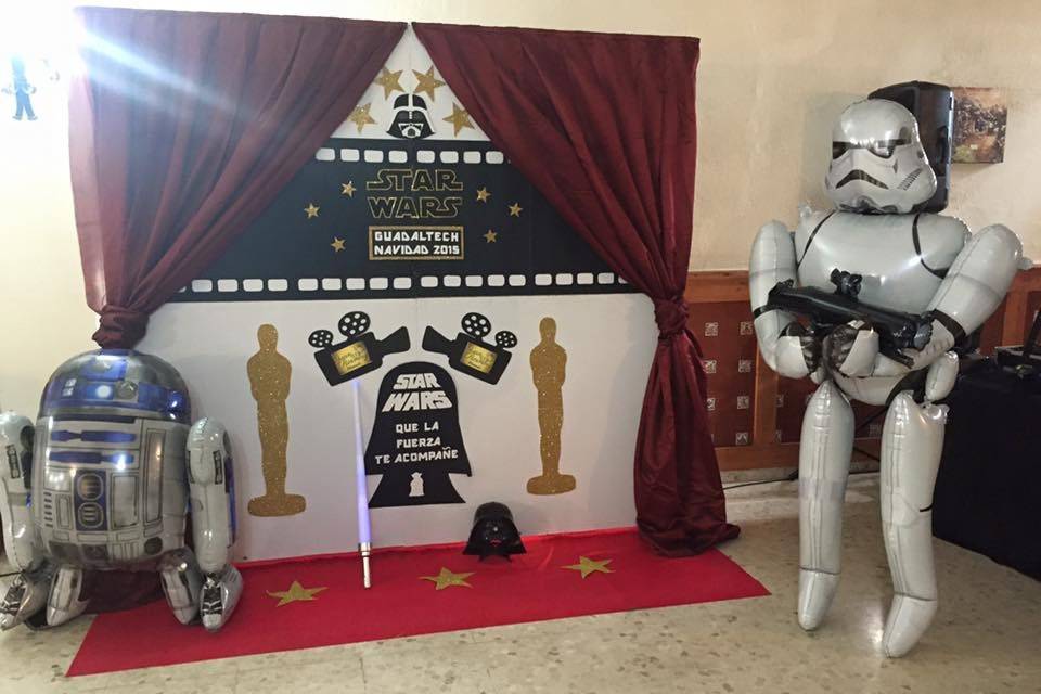 Modelo Hollywood star Wars