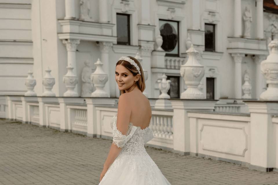 5568 serena bridal