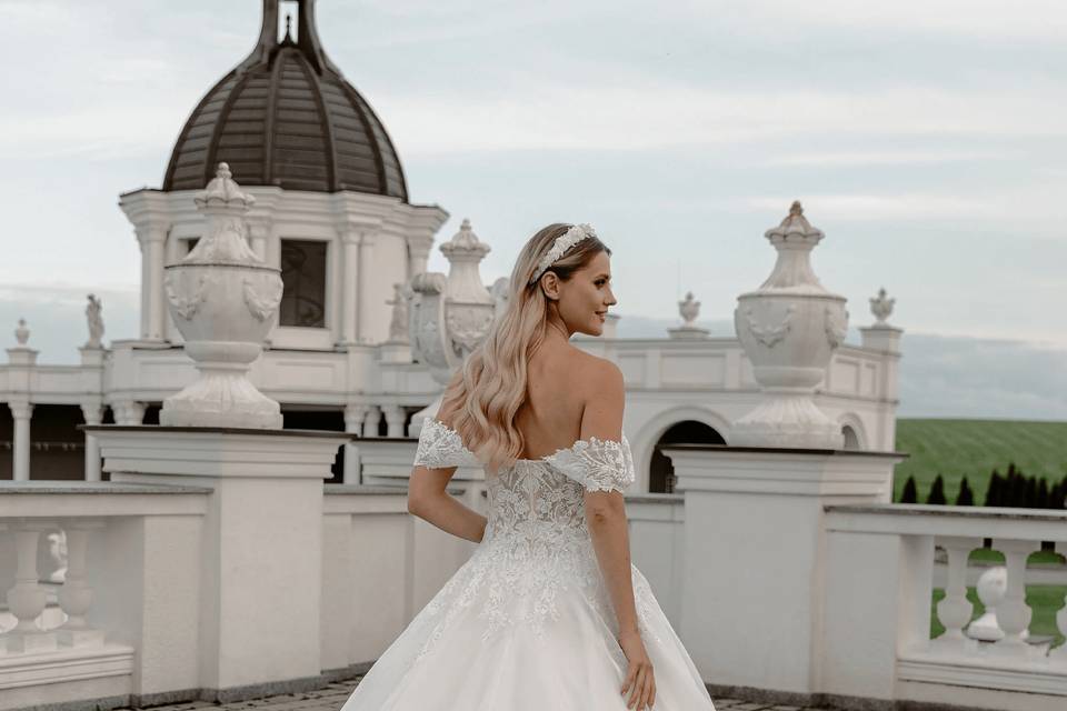 5573 serena bridal