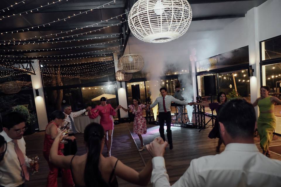 DJ, bailes i fotografía.