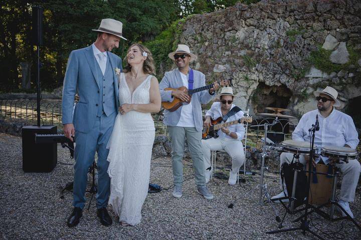 Animando la boda