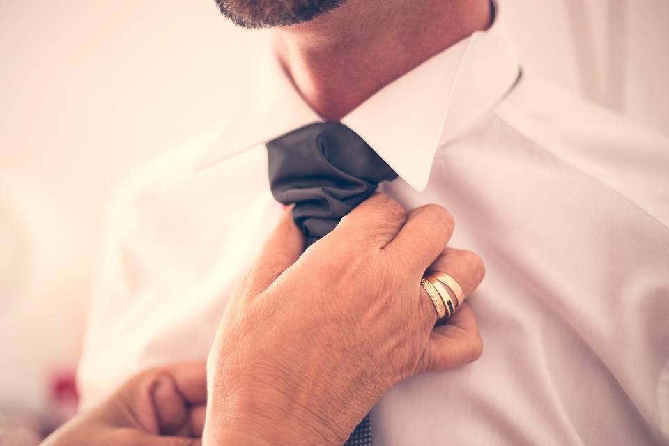 La corbata del novio