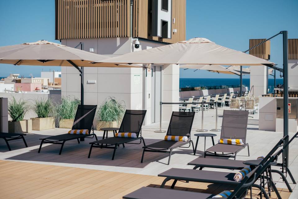 Amura rooftop