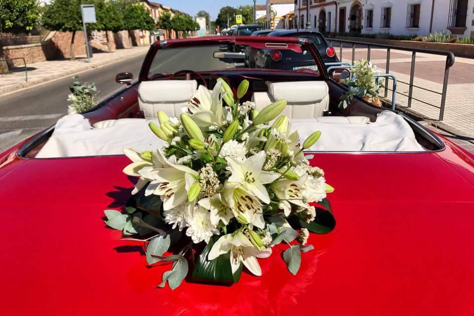 Centro floral coche