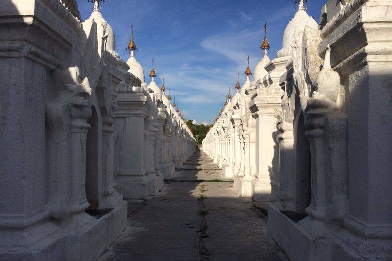 Tipi yaka, Mandalay