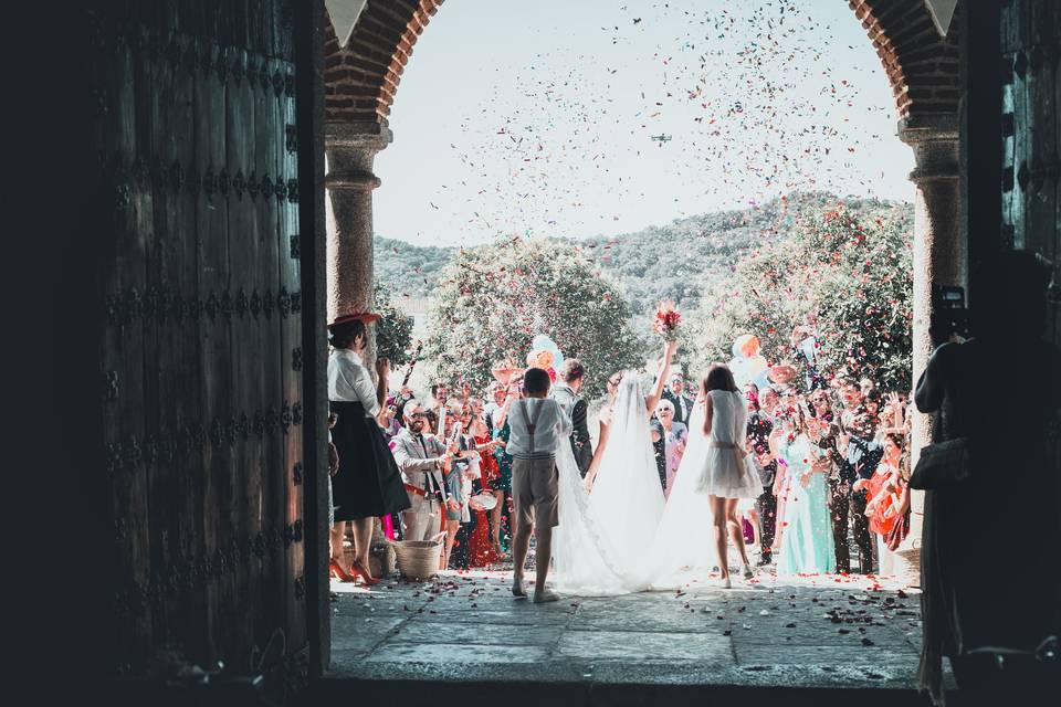 Salida de la ceremonia