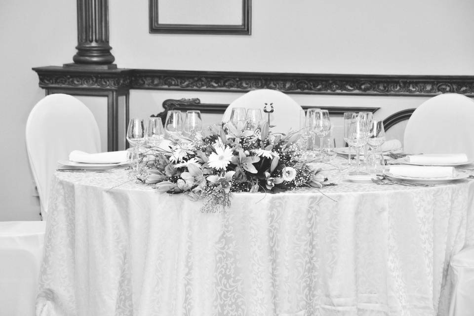 Mesa de los  novios