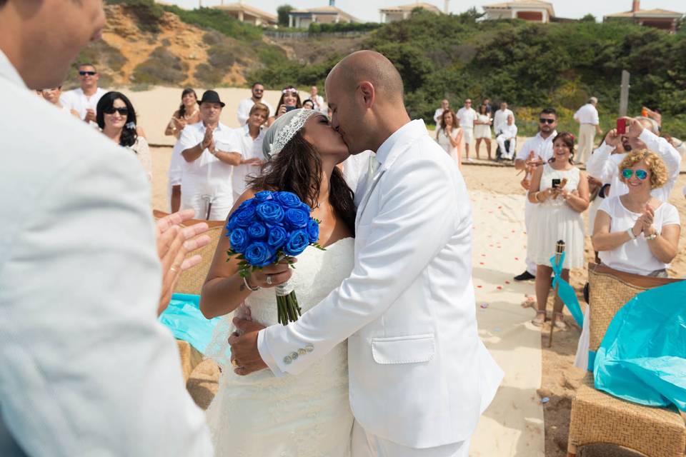 Beso romántico