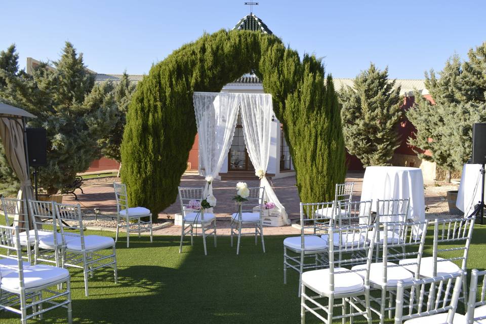 Ceremonia en jardines