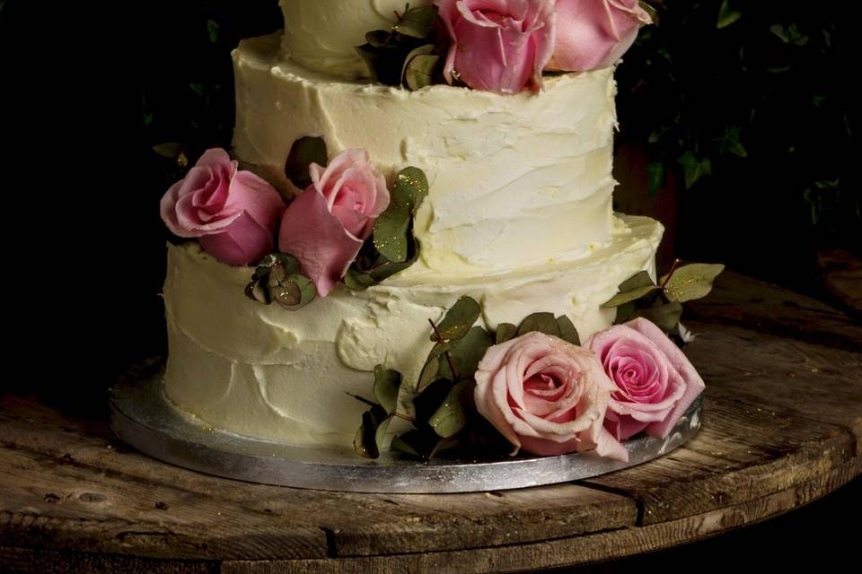 Tarta de rosas clásicas