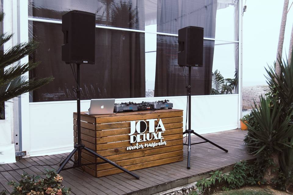 Jota Deluxe Eventos