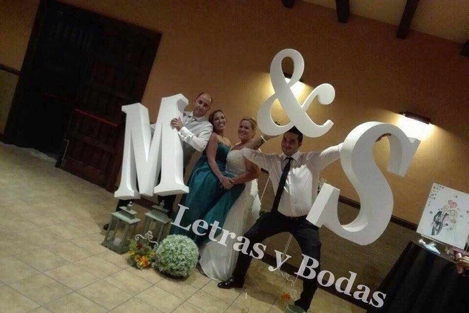 Letras y bodas - Letras decorativas