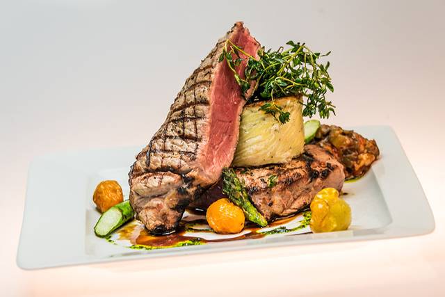Blau catering service