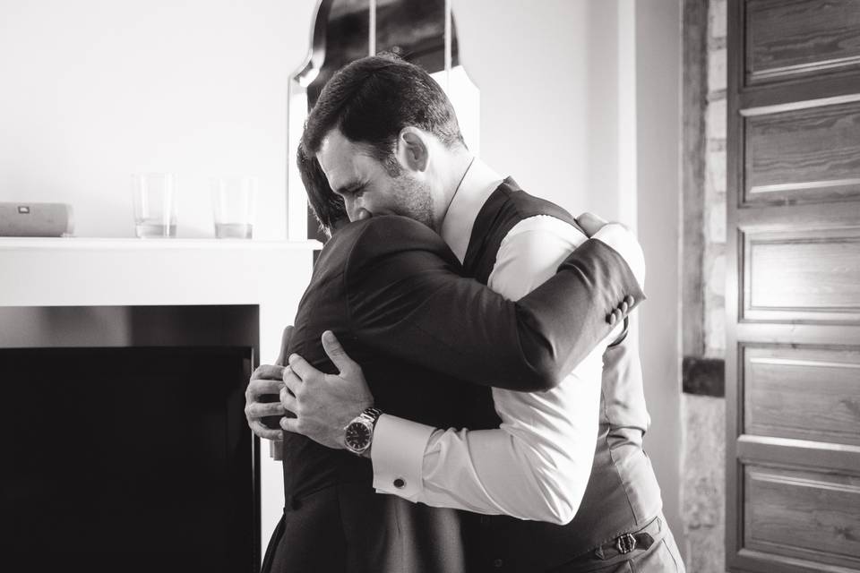 Abrazo amigo