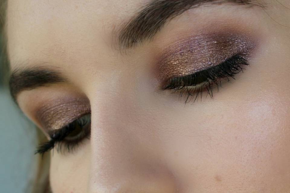 Maquillaje ojos ahumados