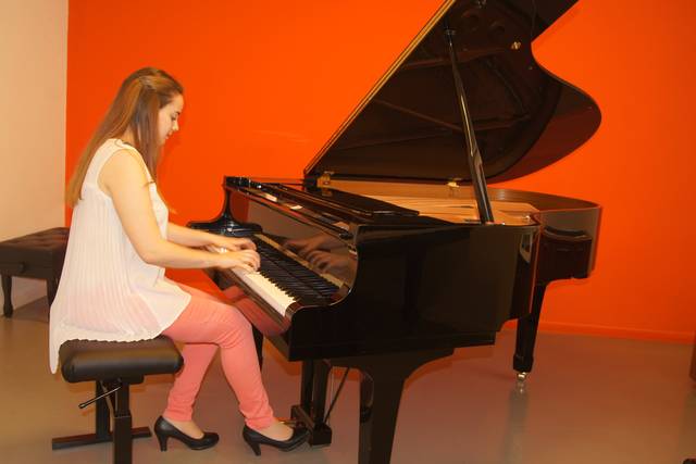 Una pianista que emociona