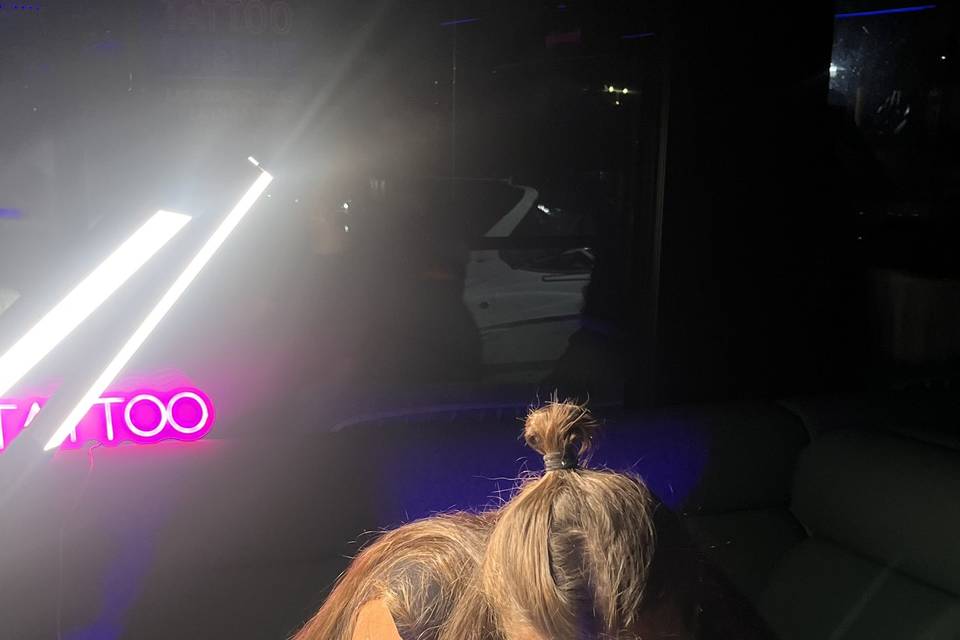 Tatuando en evento privado