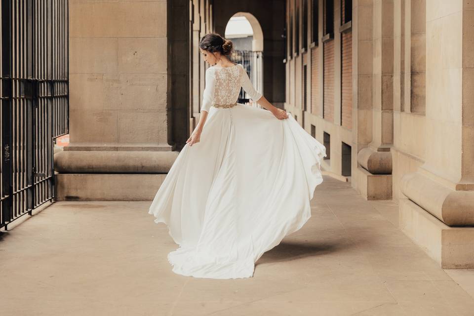 Vestidos de novia, trajes de novio, vestidos de fiesta y ceremonia en  Pammplona