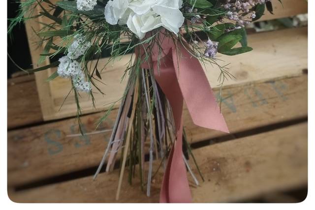 Ramo de flores preservadas