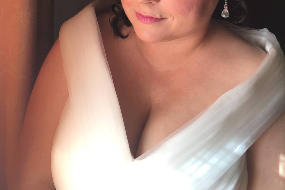 Maquillaje y recogido de novia