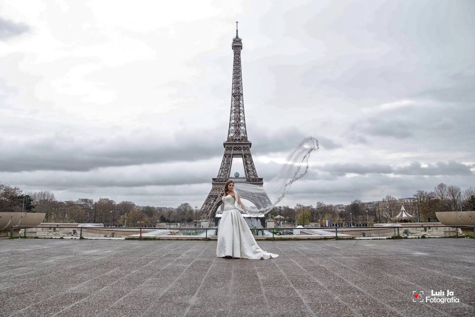 Postboda en París