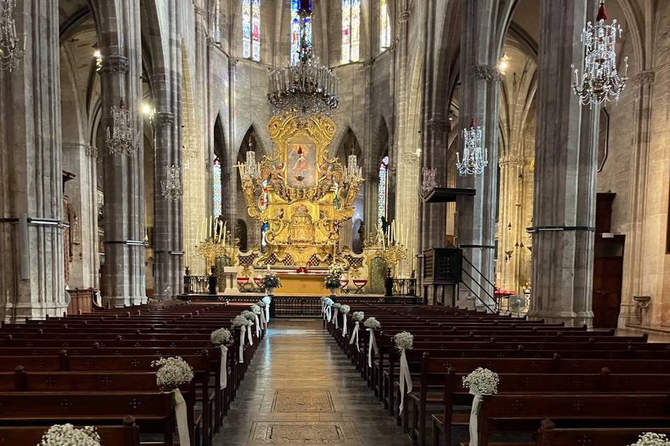 Pasillo iglesia