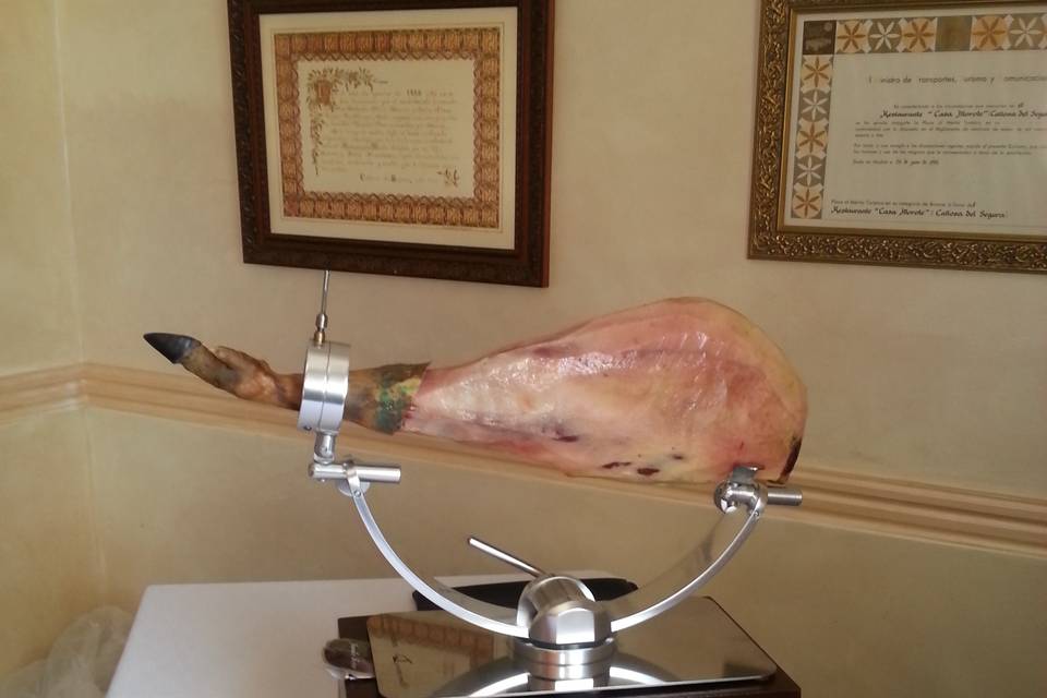 Mesa de corte de jamón