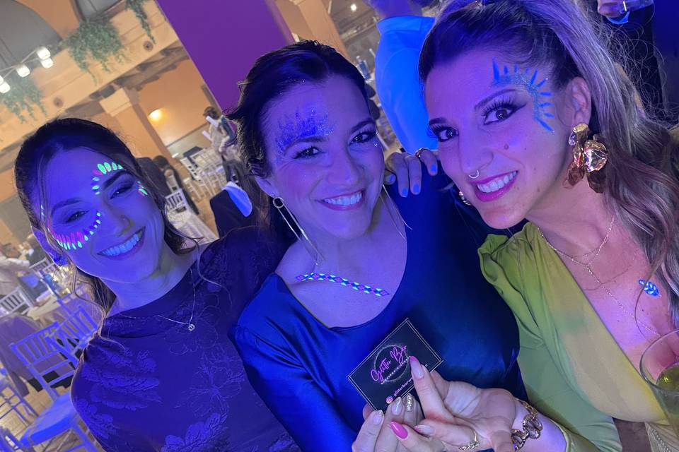 Glitter Bar