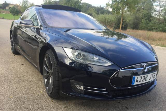 Tesla Model S