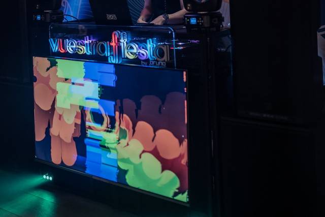 VuestraFiesta Cabina DJ