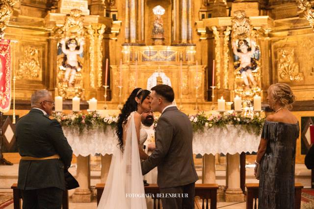 Amanda y Marc, Iglesia, 2024