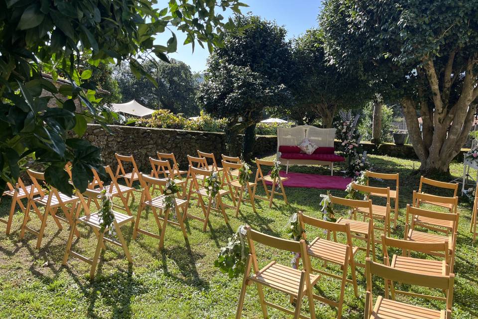 Ceremonia en jardín de camelio