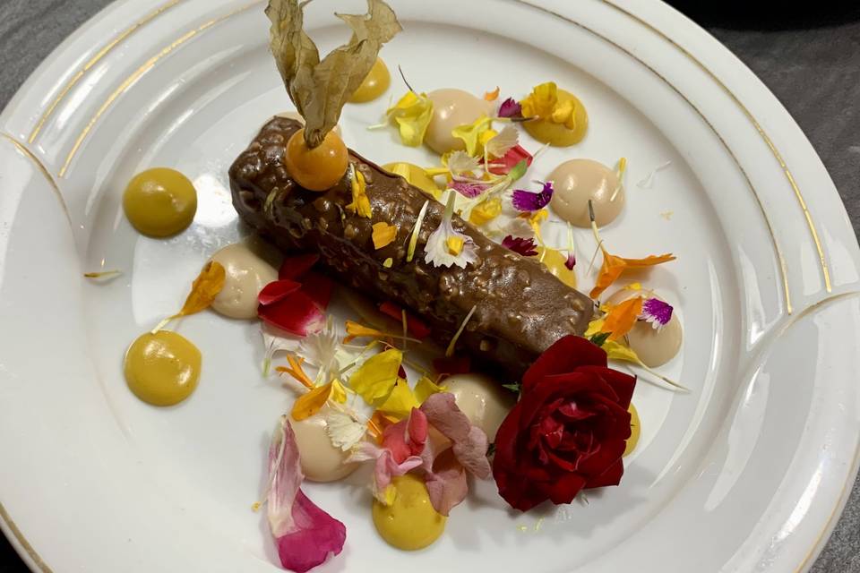 Rocher con emulsion de cúrcuma