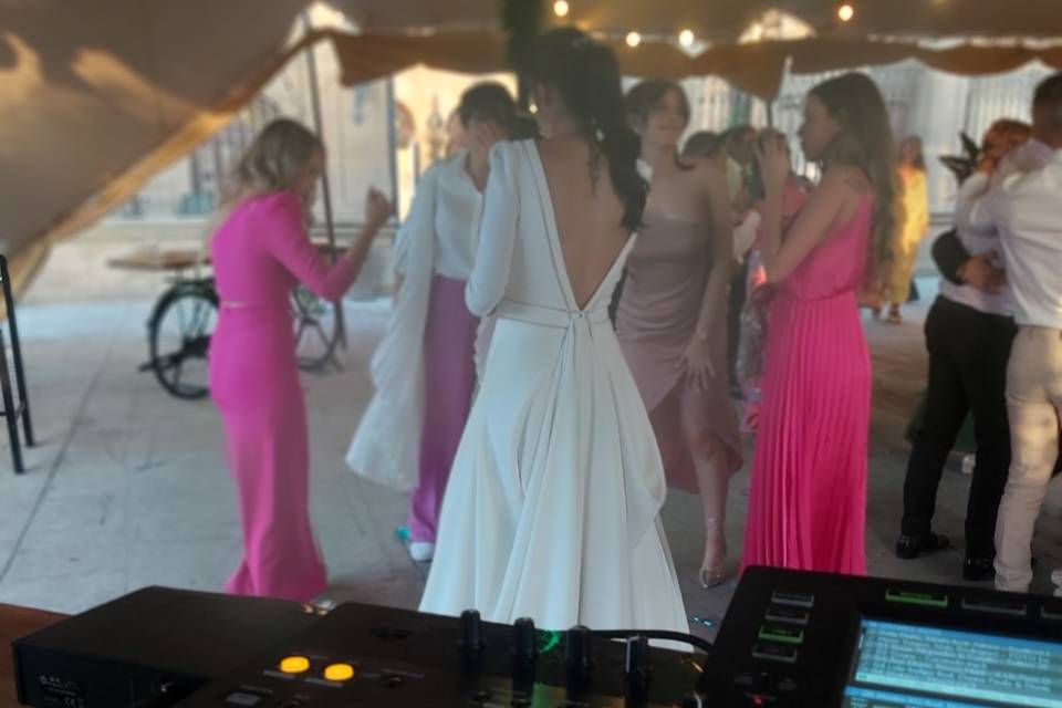 DJ de bodas en Navarra