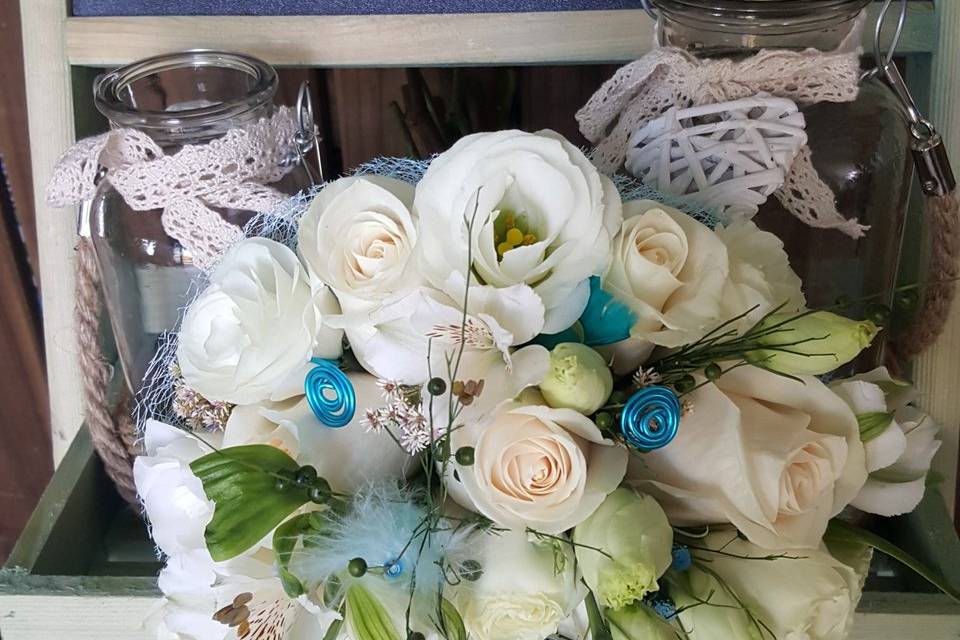 Bouquet en blanco y azul