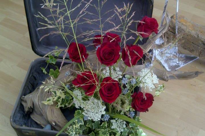 Bouquet en blanco y rojo