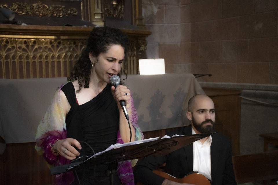 Canto y guitarra