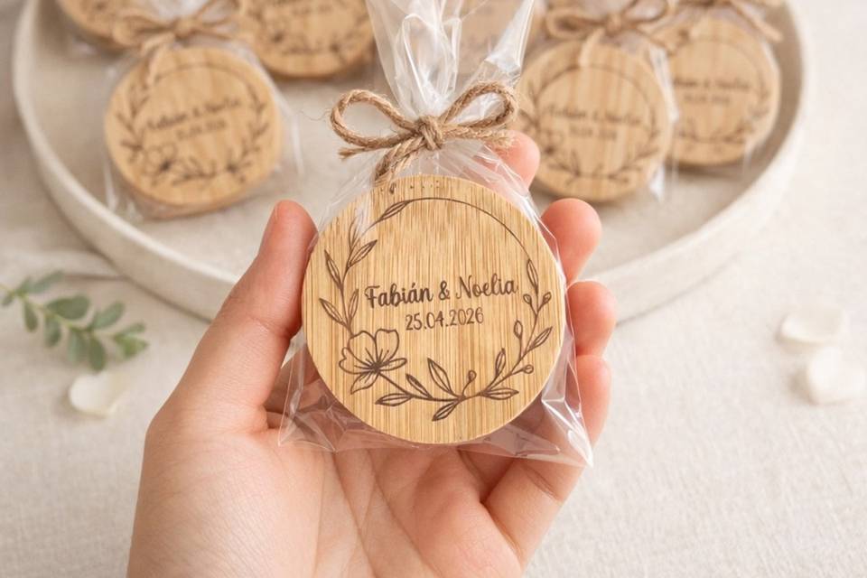 Abridores de bambú personalizados