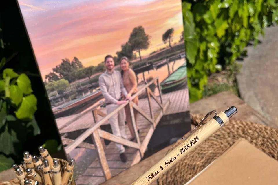 Bolígrafos personalizados para invitados