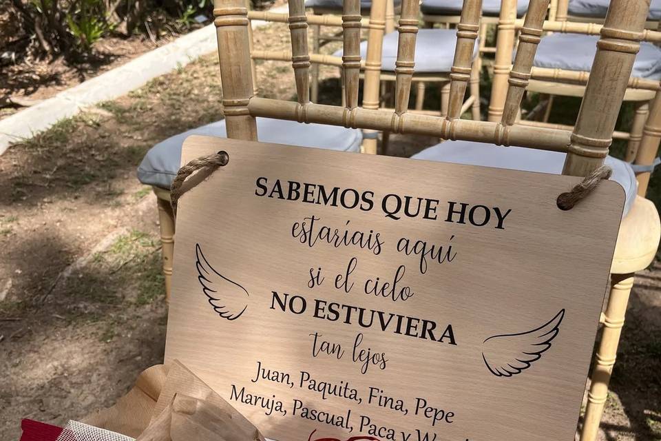 Cartel homenaje a los que ya no están