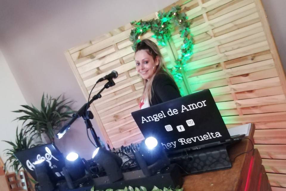 Shey Revuelta