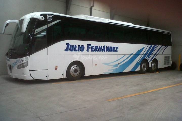 Autocares Julio Fernández