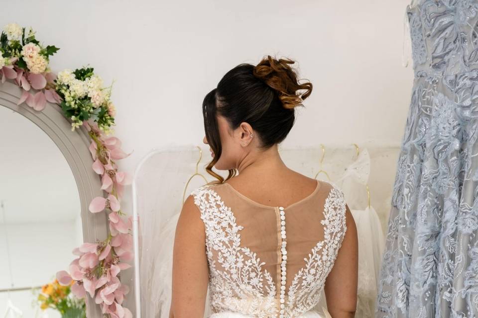 espalda_vestido_novia_encaje_boton