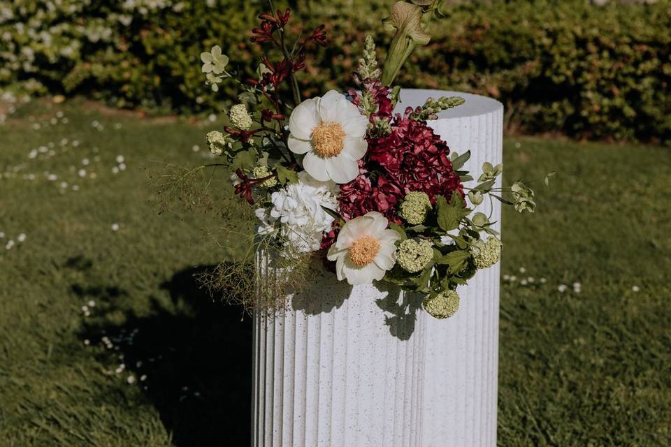 Pedestal peana